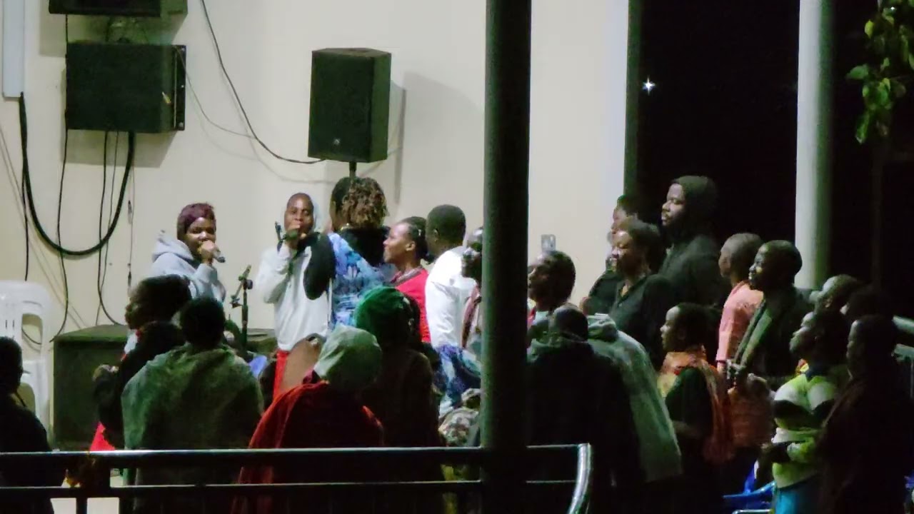 PRAISES AND WORSHIP AT KIWAMIREMBE