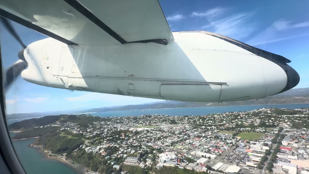 Air New Zealand De Havilland Canada Dash 8-Q311 Taxi & Takeoff Wellington Airport 