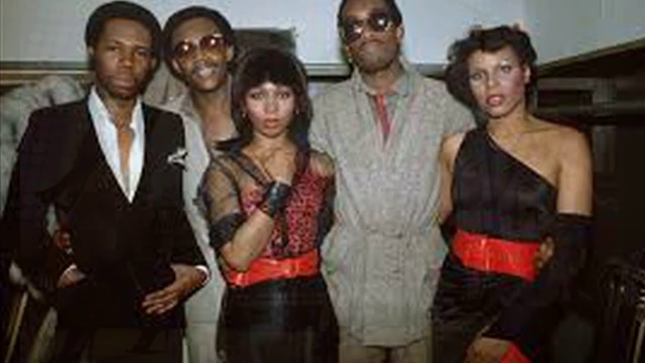 Chic - Le Freak (DJ Bollacha Extended Disco Remix)