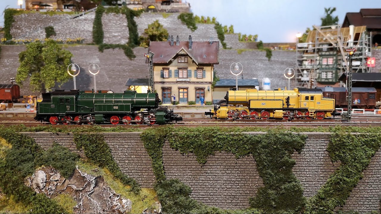 Güglingen reloaded -  BR 96 (Mallet) mit einem Bierzug im Schlepp
