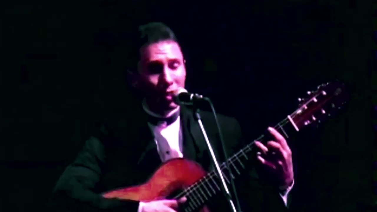 TANTOS DESEOS DE ELLA ( I POOH ) DANIEL CABRA CON EL TRIO CAFE ANTAÑO 3102232700 SERENATAS EN BOGOTA