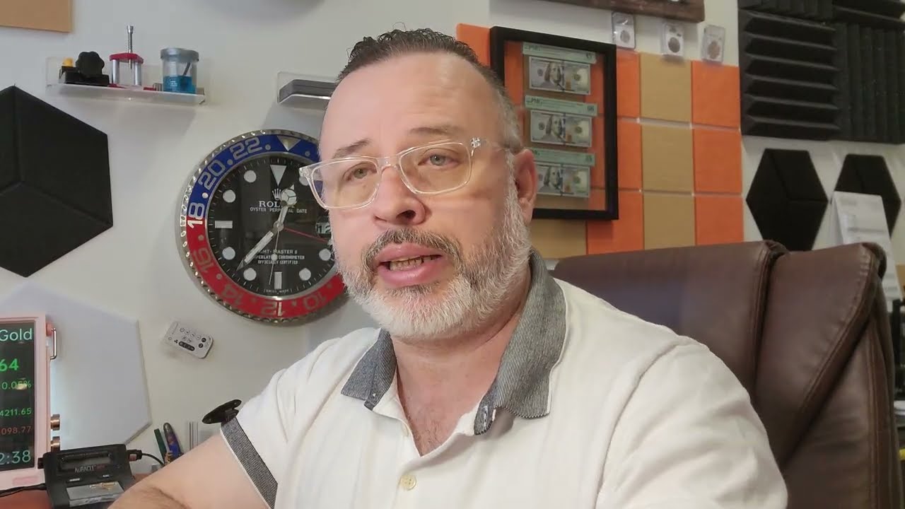 Solo 15 Relojes Hechos  Y Aun Así No Vale Nada, El Que Sea Raro No Lo Hace Valioso⌚️