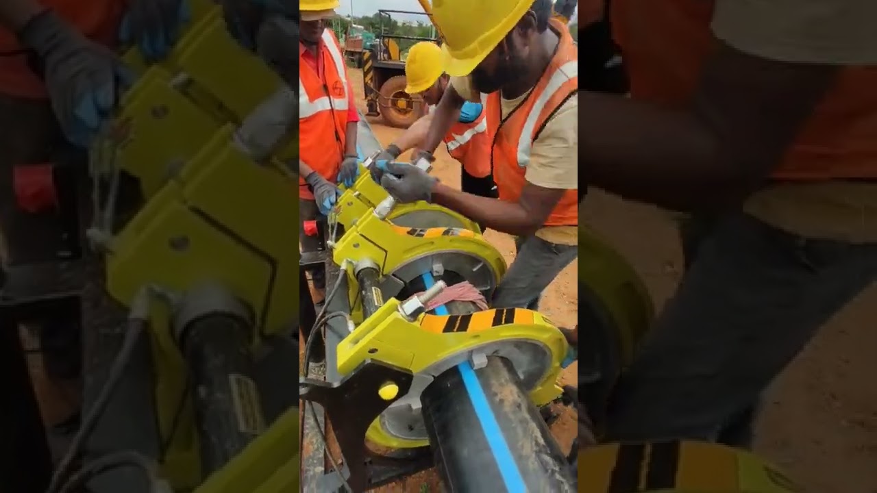 Butt weld for HDPE #electroplating #Buttweld #hdpepipe #355 dia #construction #safety #safetyfirst