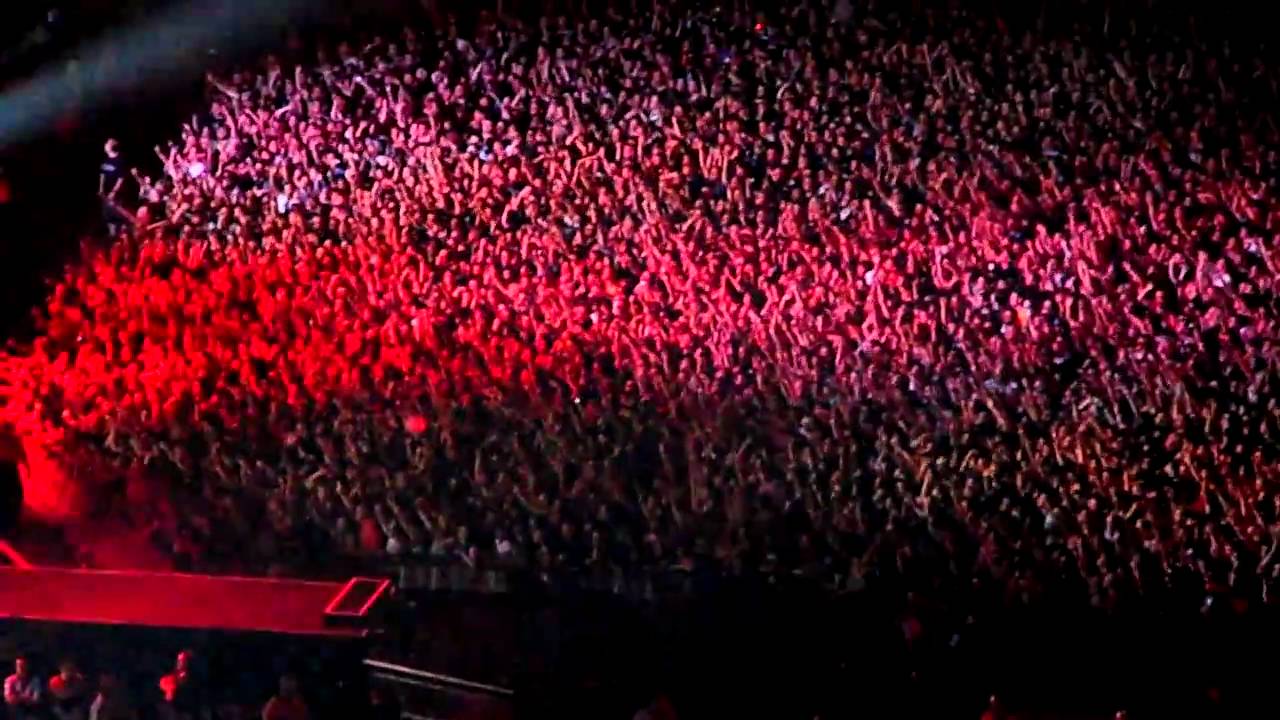 Muse - Uprising (+Opening) Live Wembley 10.09.2010