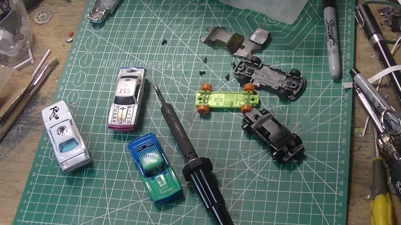 Hot Wheels, Using a soldering iron to remove and install you axles