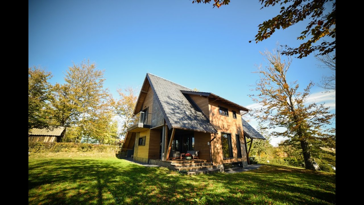 Nekretnine Zlatibor - Kuca na prodaju u naselju Zova