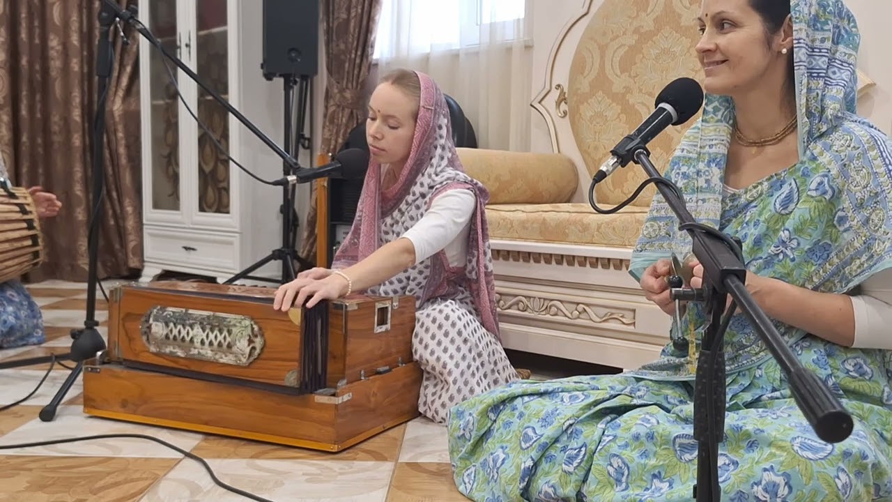 кіртан.м.Лалита. ретрит -Живое Имя