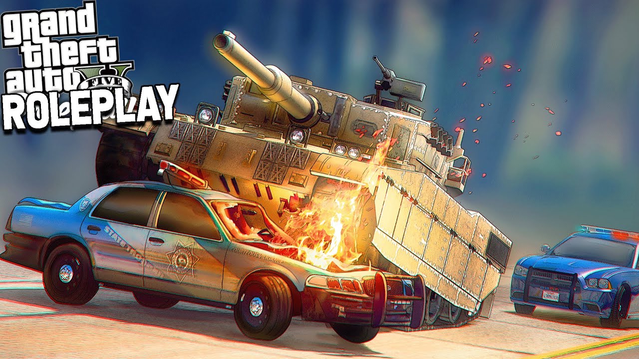 TROLLING THE COPS WITH A TANK - GTA RP