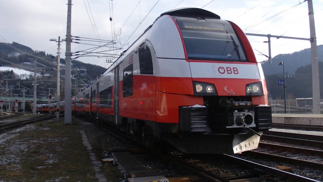 Einfahrt einer ÖBB 4746 Doppeltraktion als Railjet-Ersatz in Bruck an der Mur am 15.12.2018