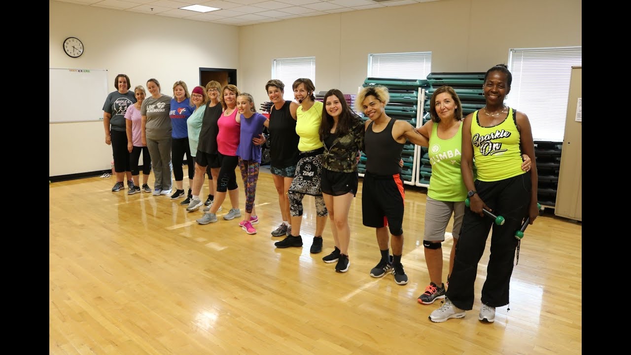 I'm A Believer (Monkees) Smash Mouth #zumbagold #zumbakids Shrek!