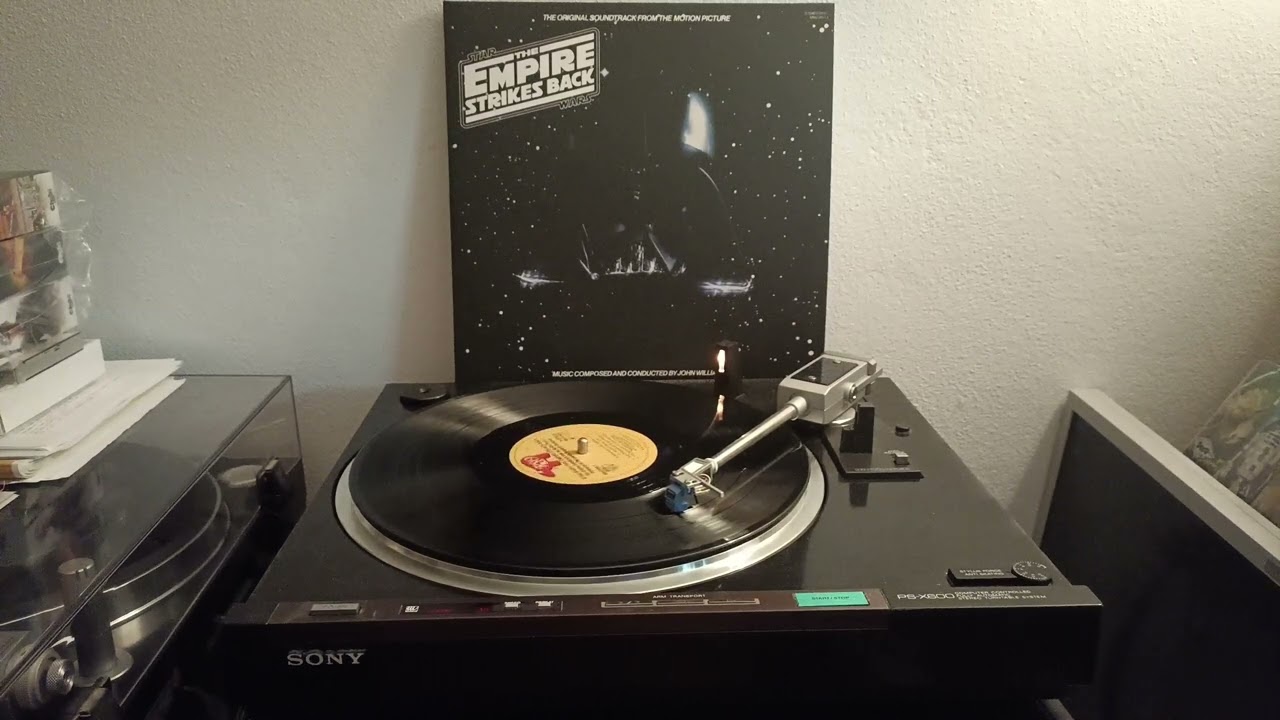 SONY PS-X600 playing JOHN WILLIAMS 