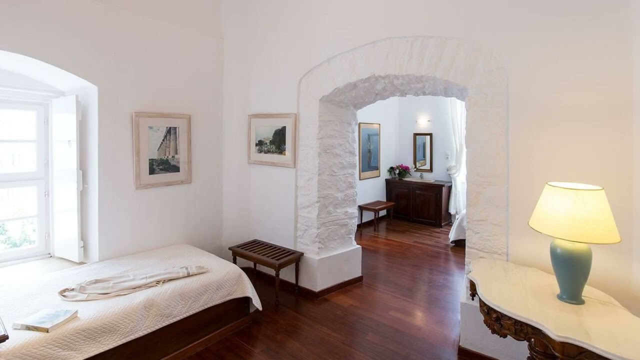 Miranda Hotel, Hydra, Greece | Travel With Navya
