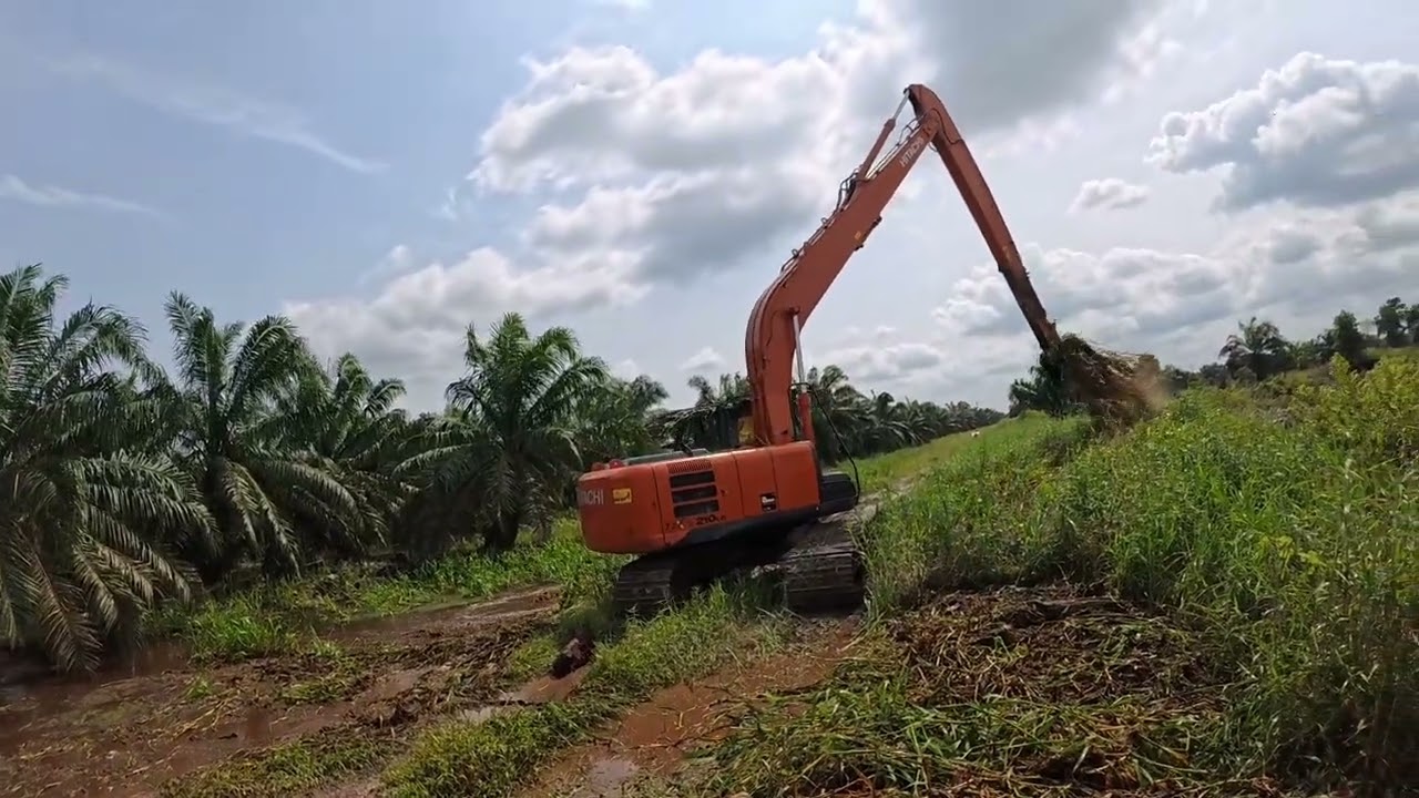 Hitachi excavator super long arm cuci parit semak belukar #bekobesar #cgmachine #part2 
