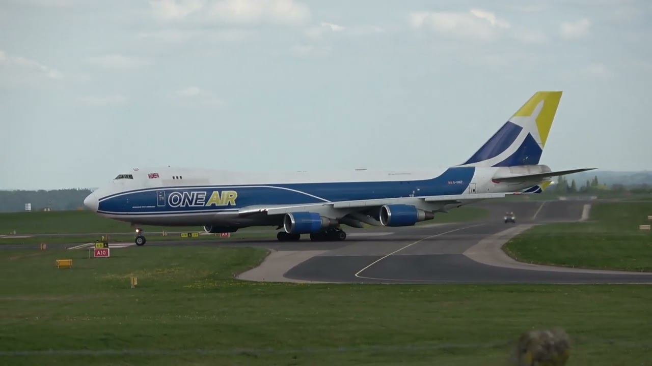 East Midlands Airport Spotting - Cargo - One Air - Boeing 747-400 - G-ONEF - April 2024