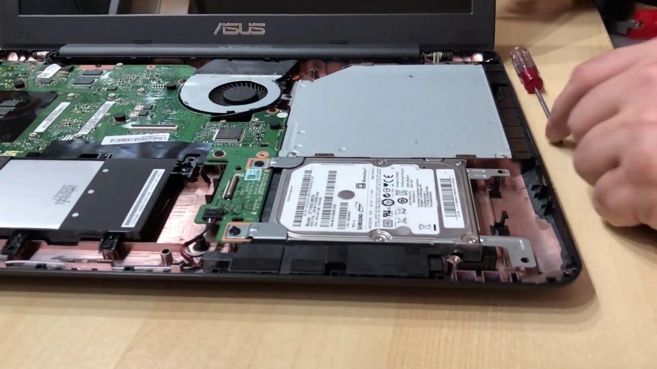 Asus F554L come smontare per sostituzione Hard Disk o SSD