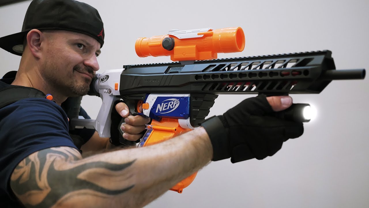 NERF GUN WAR: SIG SAUER MOD!