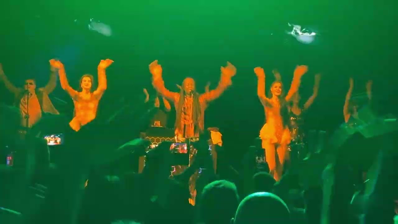 Rui Carlos Ferreira - Gimme Gimme Gimme Your Lovin' LIVE