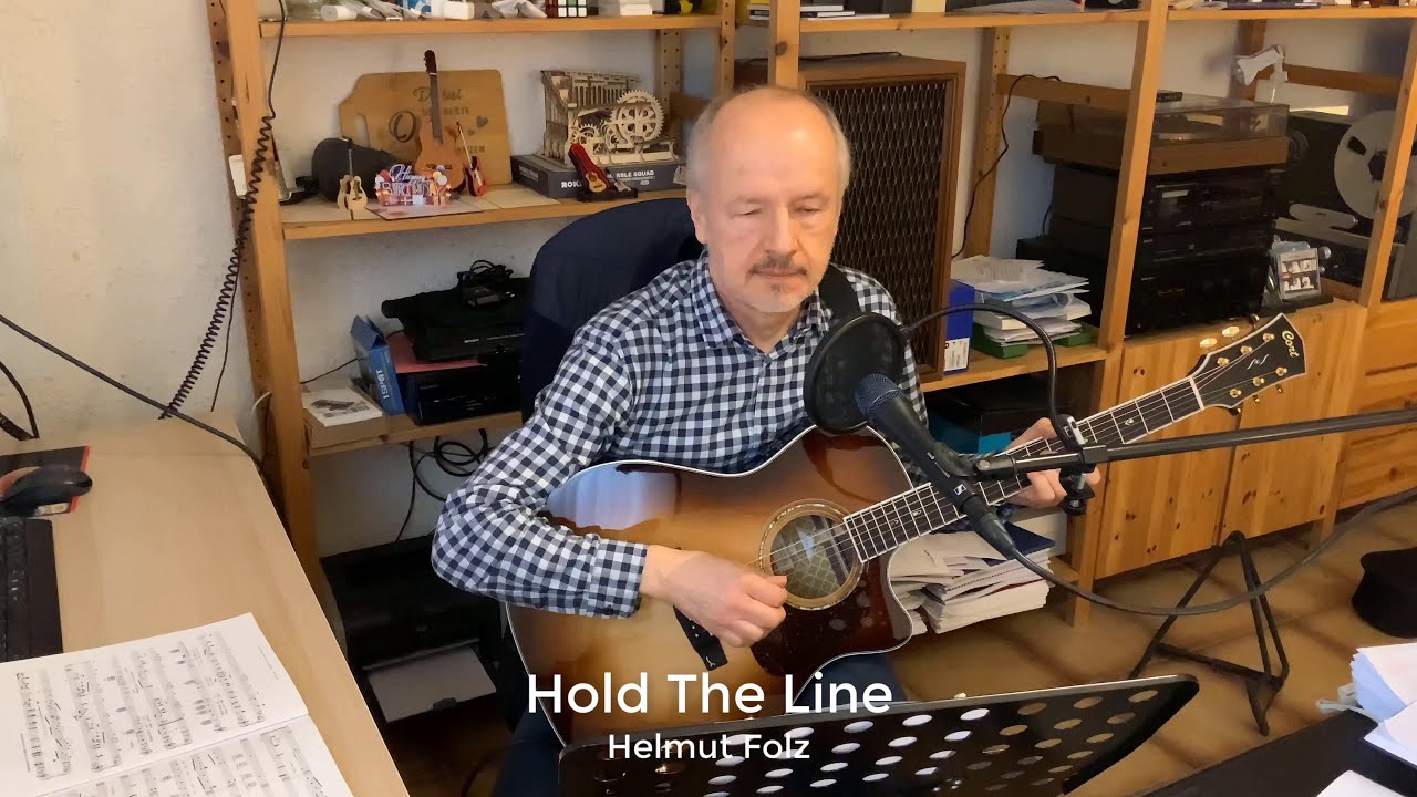 Hold The Line - Helmut Folz (Toto Acoustic Cover)