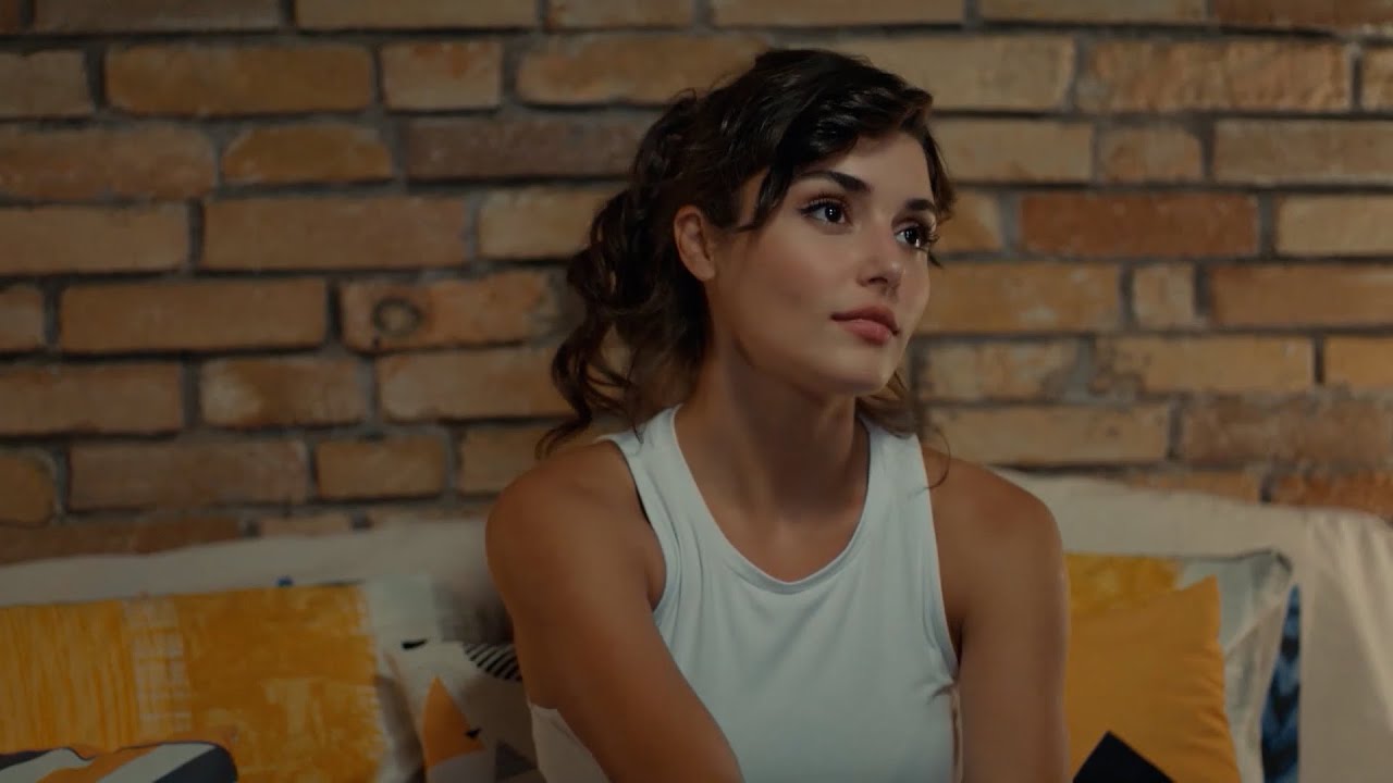 Eda lucha por ocultar lo que siente por Serkan | ¿Será que es Amor? | TNT Novelas
