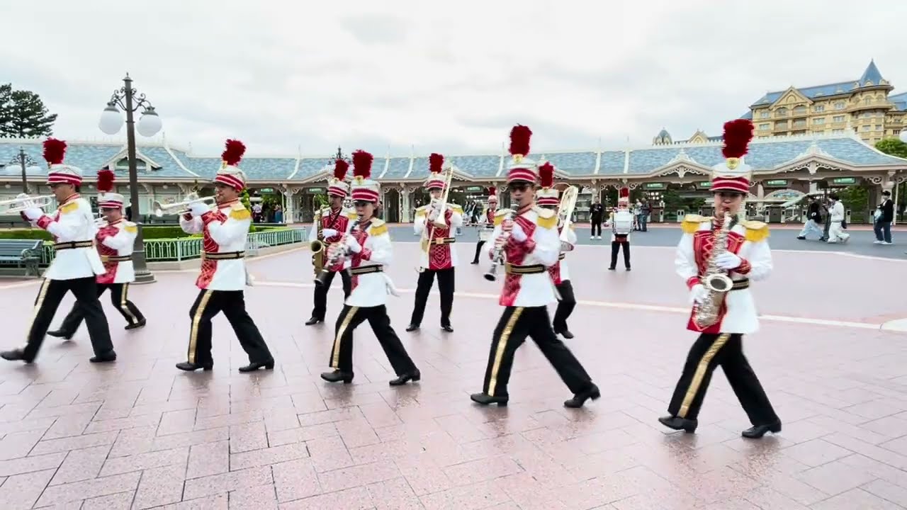 東京ディズニーランドバンド〜東京ディズニーランド イズ ユア ランド〜