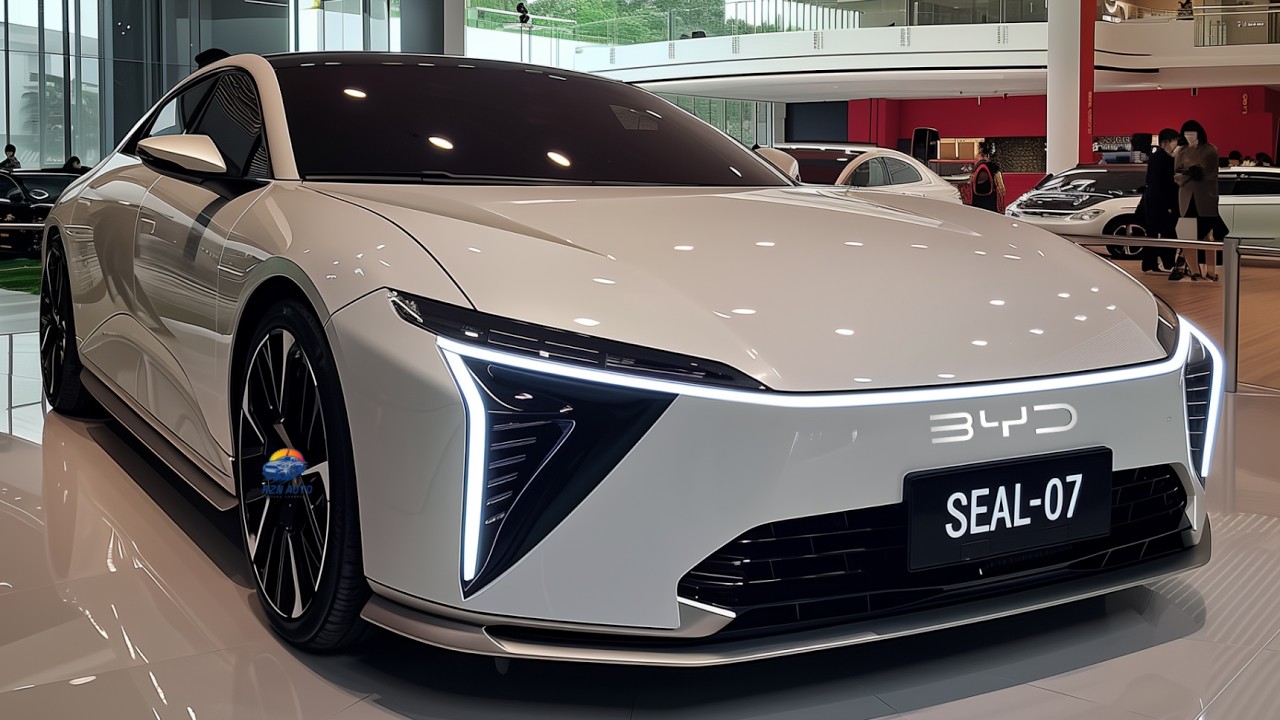 BYD Seal 07 EV 2026 года, первый взгляд &mdash; запас хода 710 км + 0&ndash;100 за 3,8 с, Tesla Model 3 КОНЕЦ ИГ