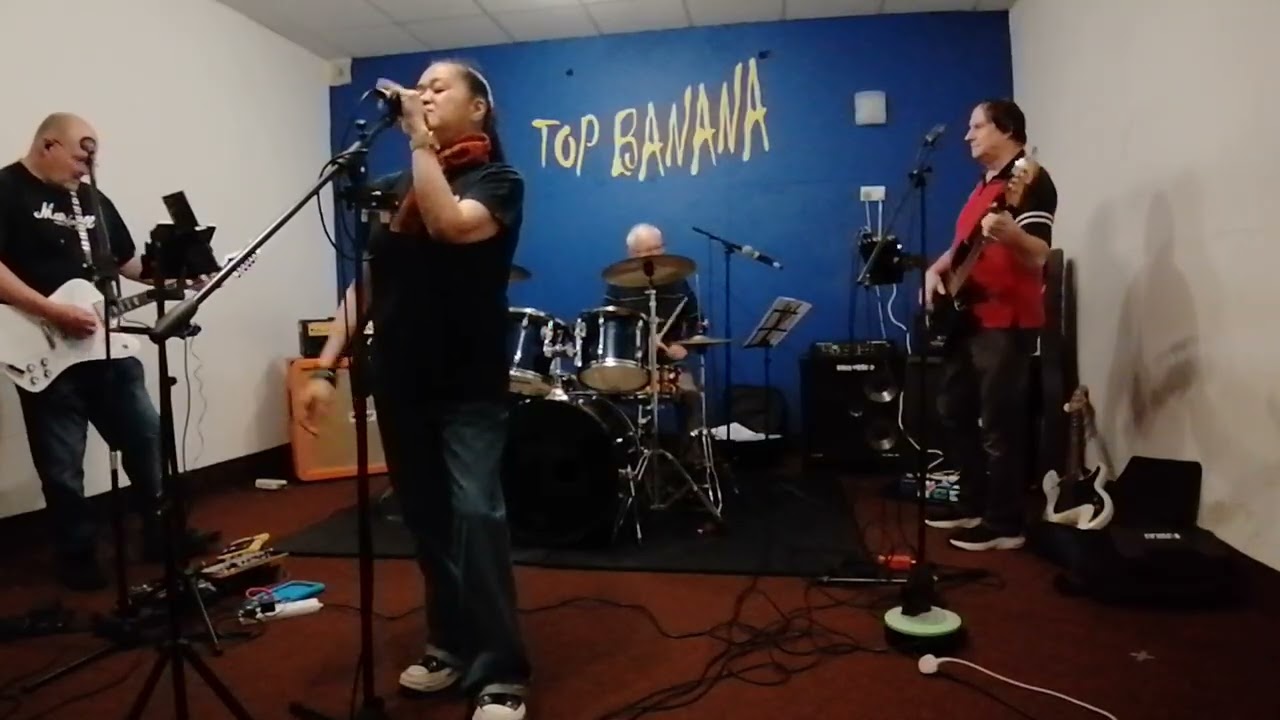 PUMPED UP KICKS backinthegame 13022026