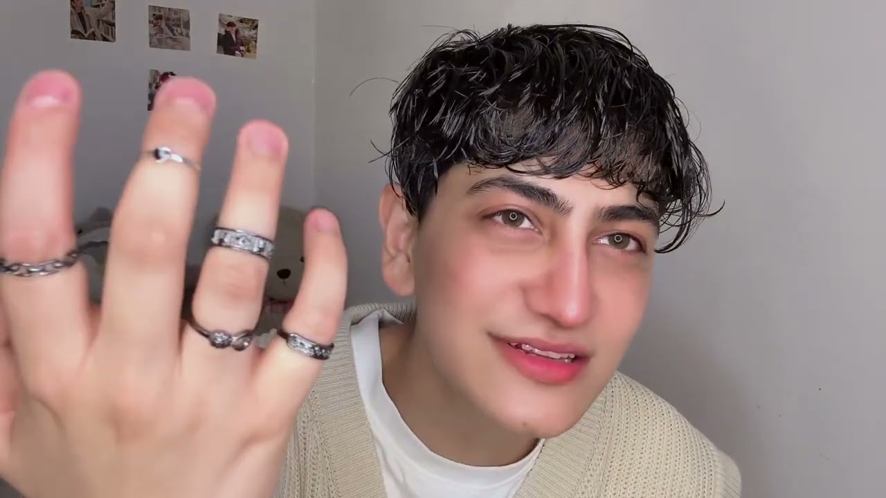Random vlog | Reacting to Snapchat videos| Mere Bag me kia ha 😂