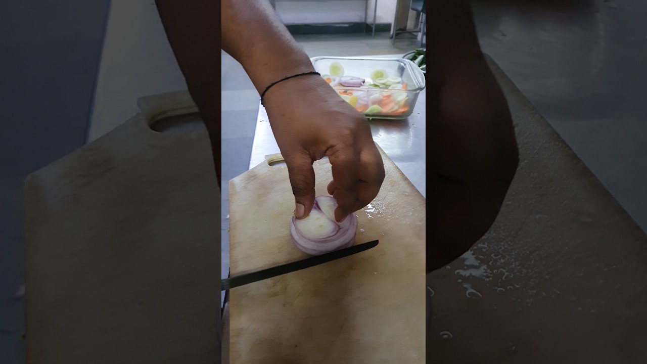 Fast onion 🌰 Cutting By Professional onion cutter 