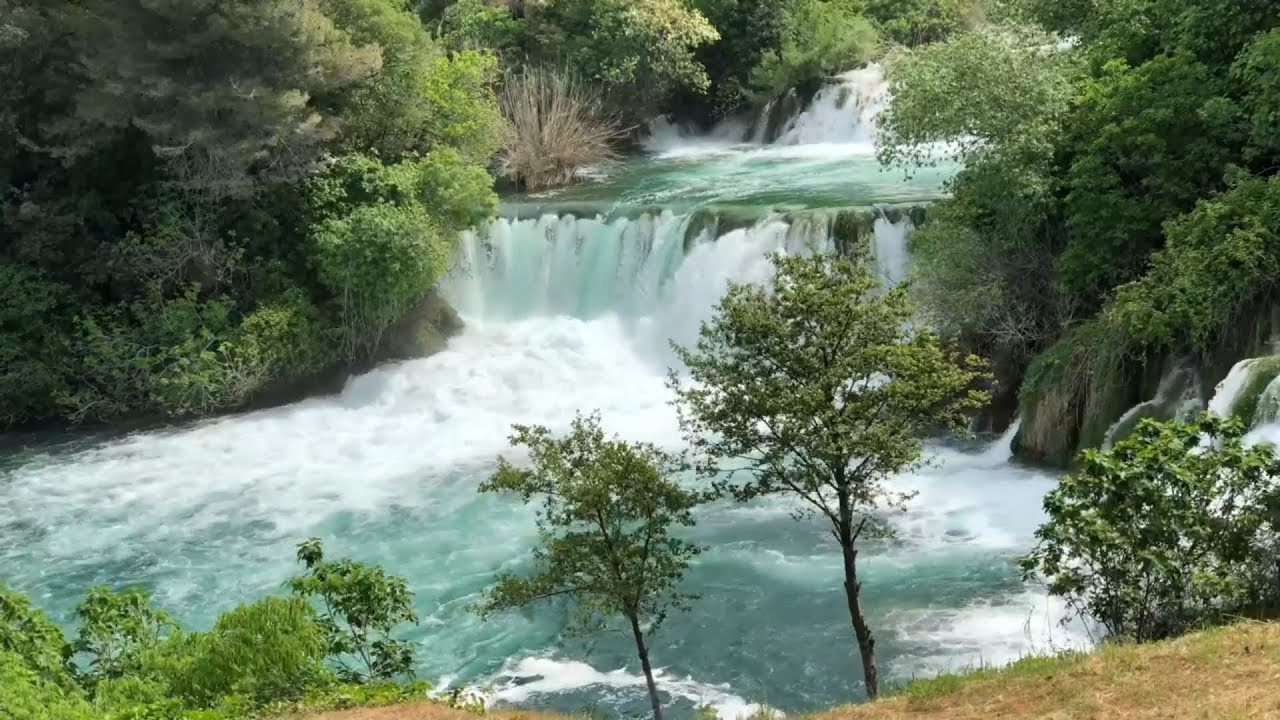 Relaxing Waterfall Sounds with Calming Music and Birds Singing for Meditation