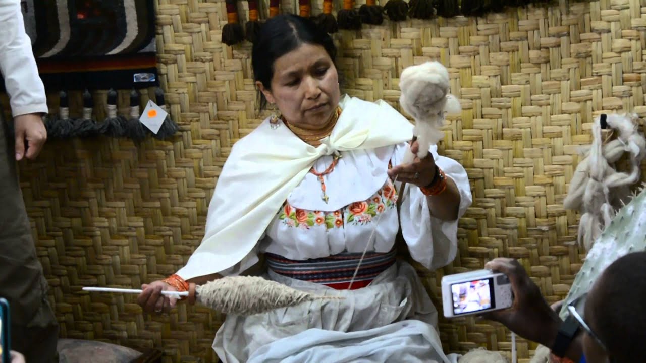 Ecuador Alpaca Fiber Spinning