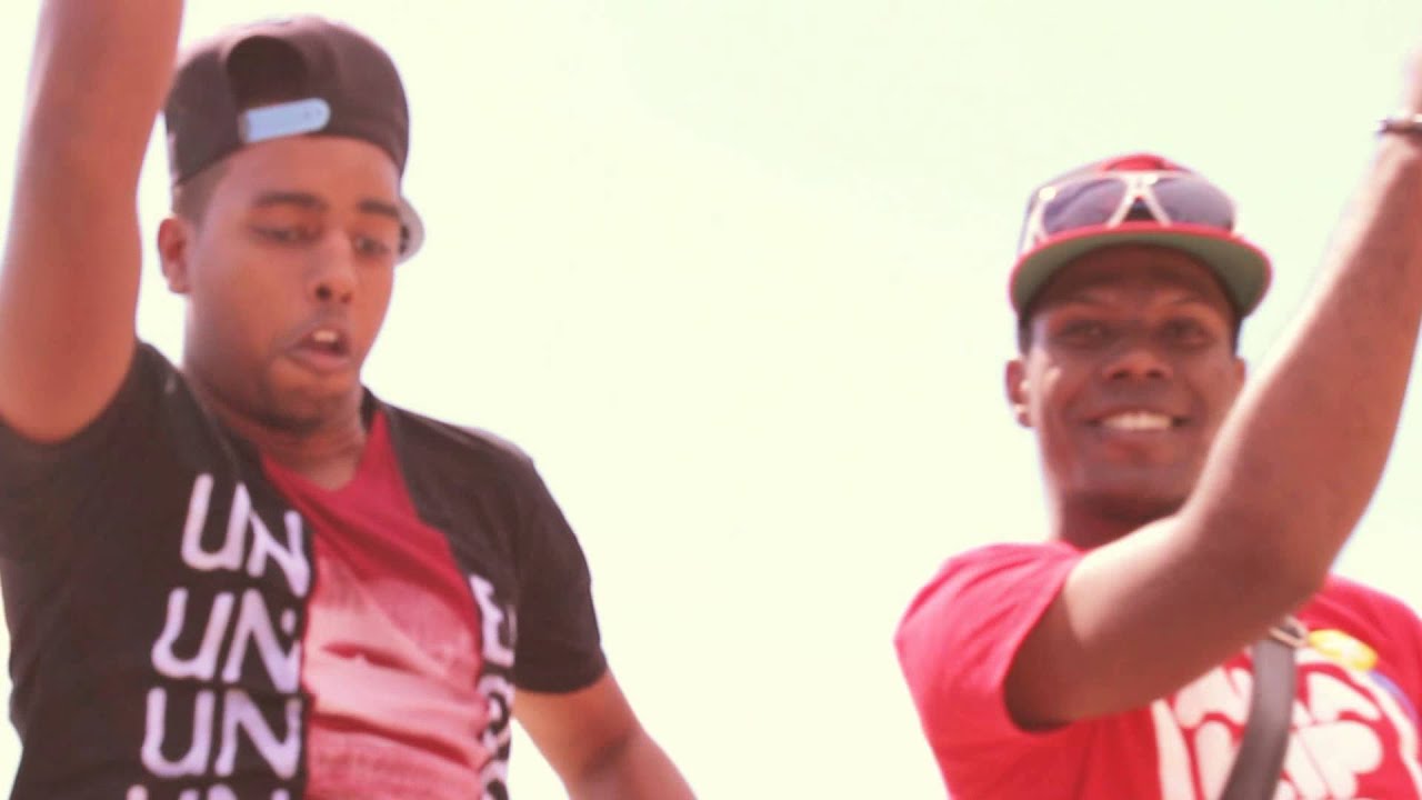 Seymyu //Amiral T a boucan canot pour l'after shcool