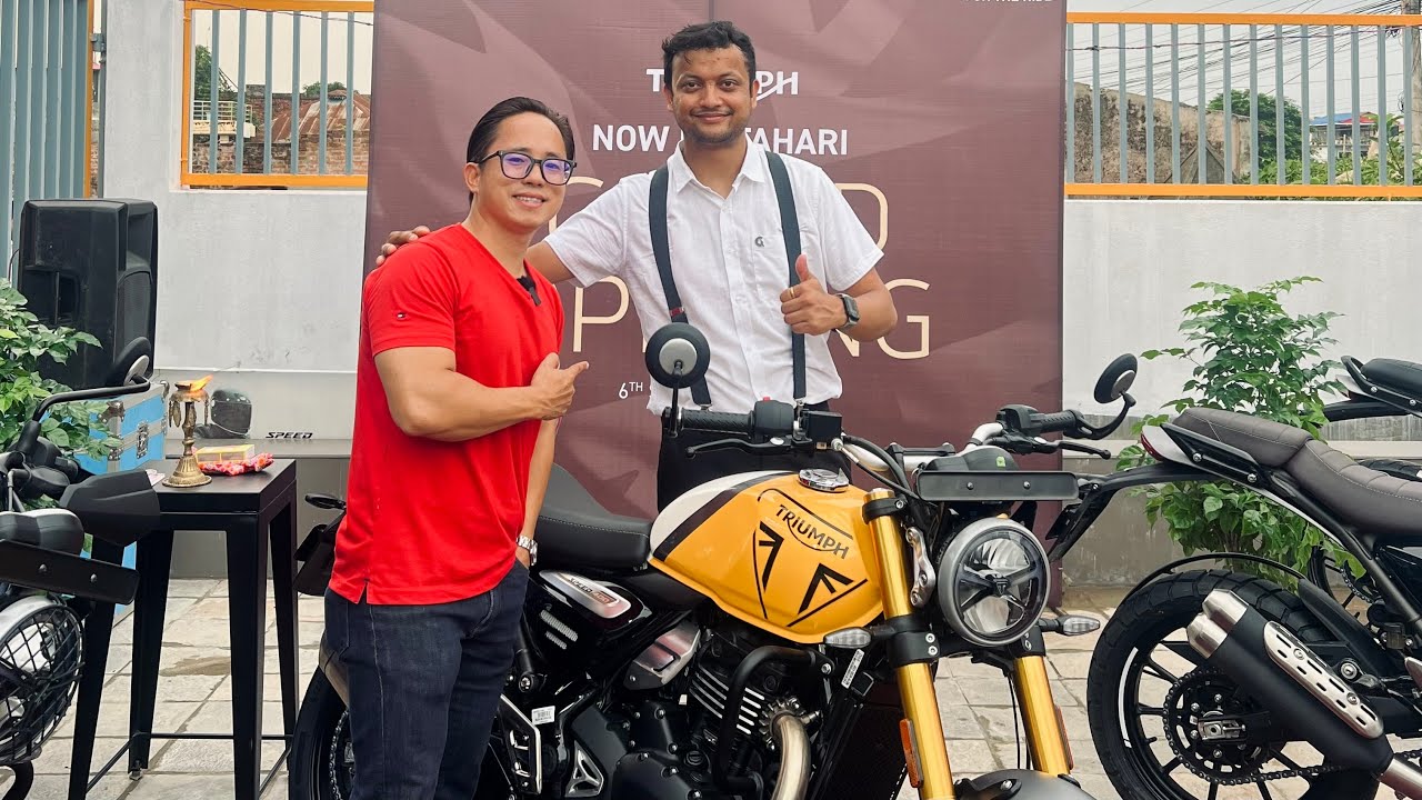 Facebook, Youtube banned...we're f*** up by dirty Govt || Welcome to Itahari #RideWithSagar#triumph