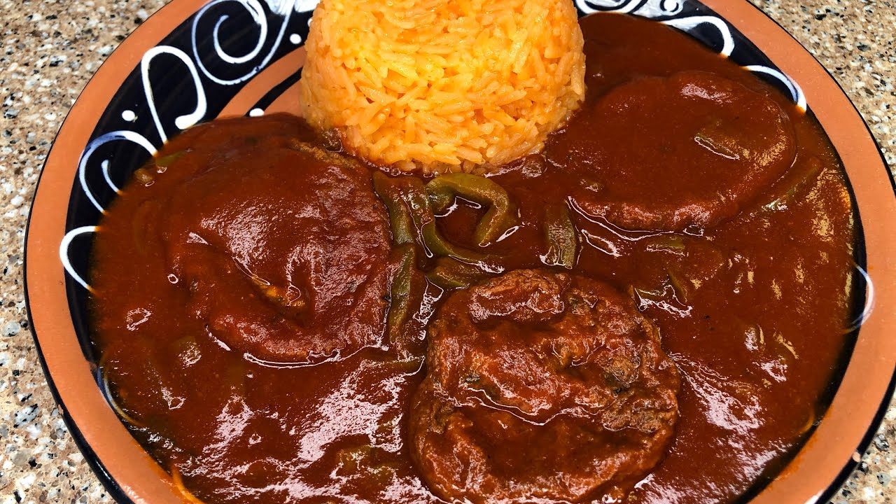 MOLE CON TORTITAS DE CAMARÓN Y NOPALES (PLATILLOS DE CUARESMA)
