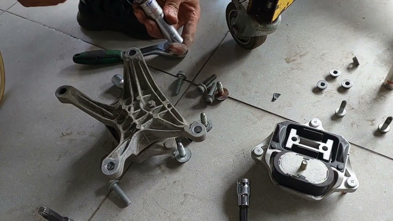 replacement engine Mount Audi in Việt Nam 🇻🇳
