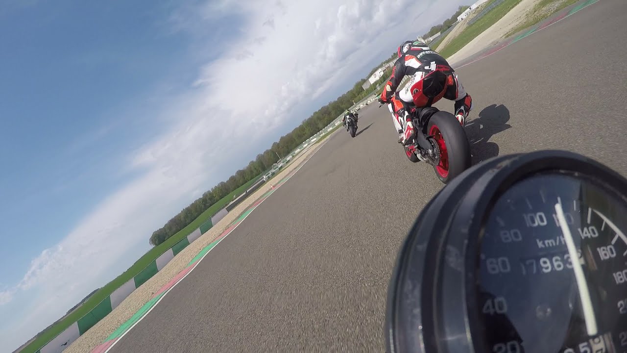 CB500 @ Mettet full session