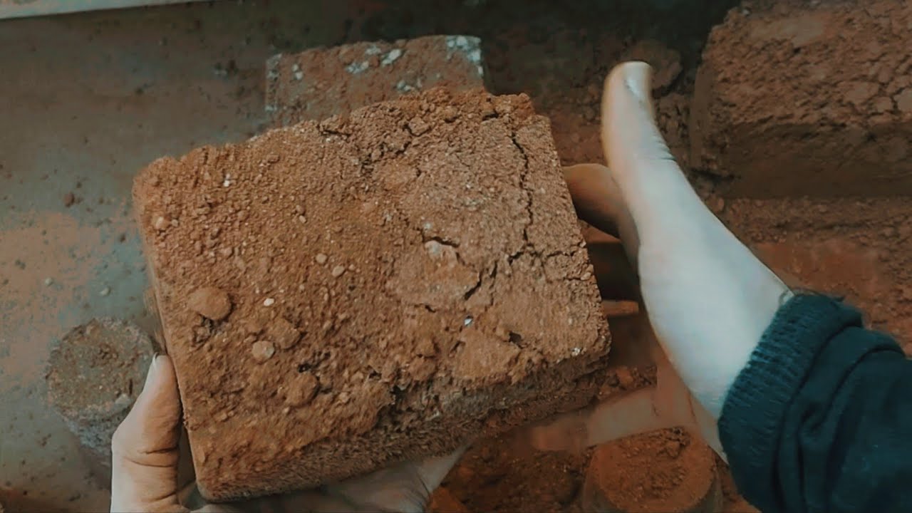 New Full Dusty Crumbling Vlog - @stuartasmr5686 - Pouring 💧 - @RidaEarthyASMR 