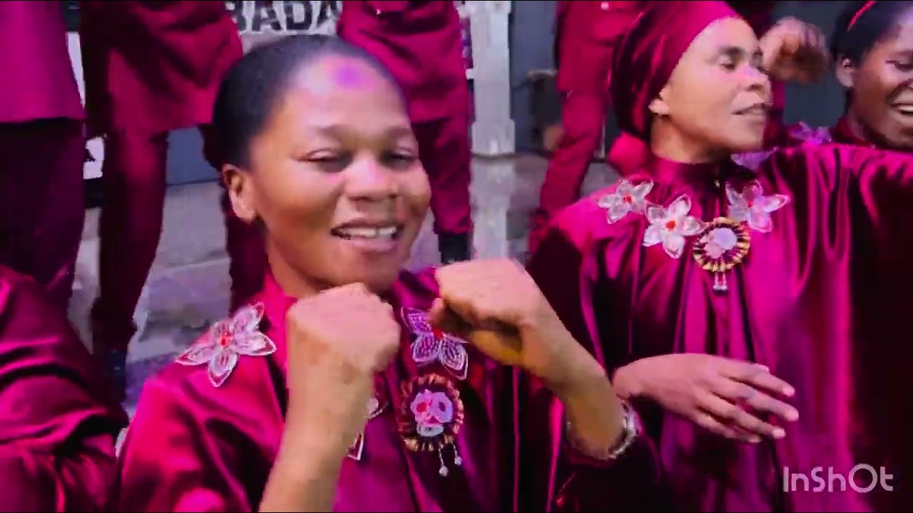 New video song; Tenzi no 1. Mwokozi umeokoa. Furahia baraka nyumbani mwako