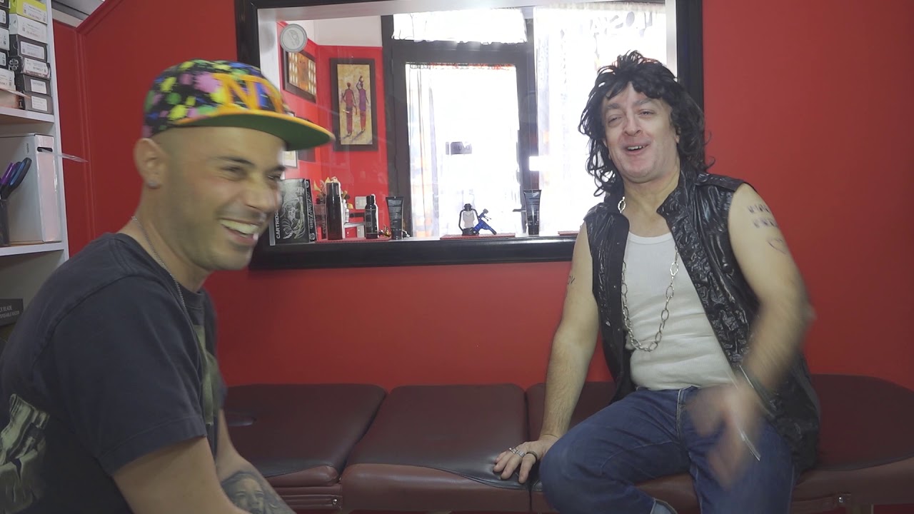 GIAN MARCO LOCHE  - TATTOO ARTIST (SPOT DIVERTENTI)