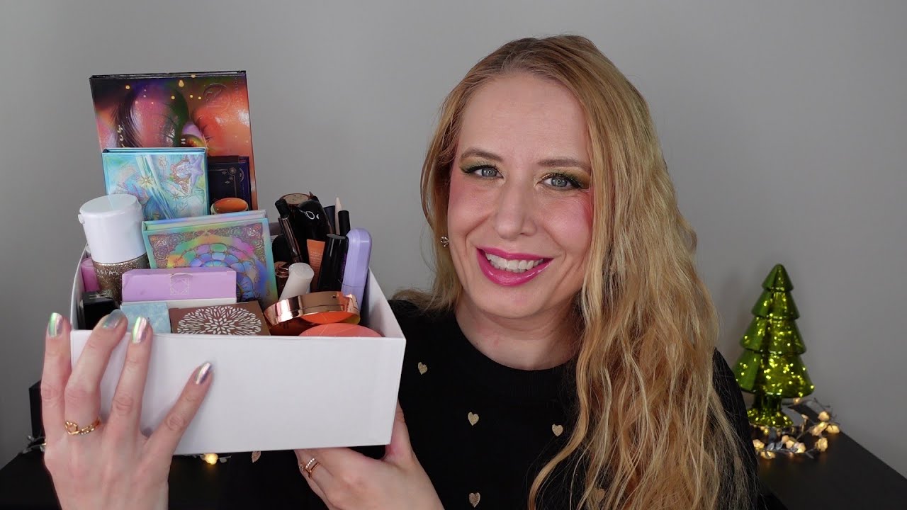 MAKEUP-FAVORITEN 2025 - Teil 1 | TEINT, BLUSH, HIGHLIGHTER | Januar 2026 | Julies Beautyinsel