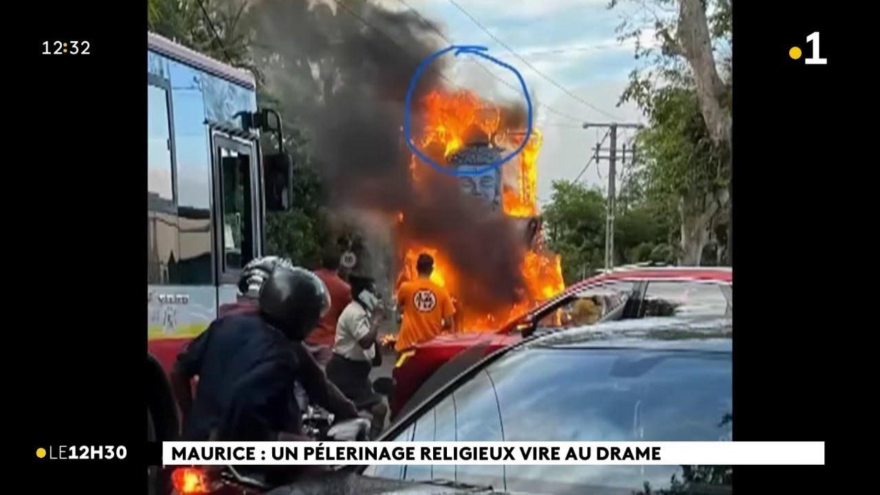 A Maurice, un char a pris feu lors d'une procession religieuse. 6 personnes sont d&eacute;c&eacute;d&eacute;es