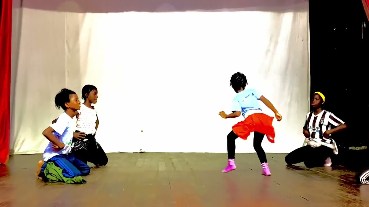 Ensaios de dança Tchianda  