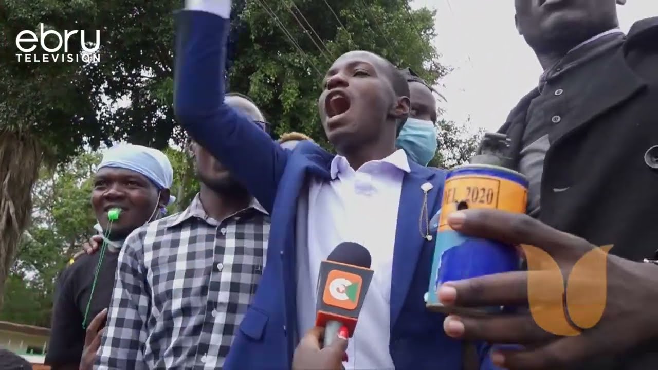 Студенты Университета Масено протестуют против смерти своего коллеги