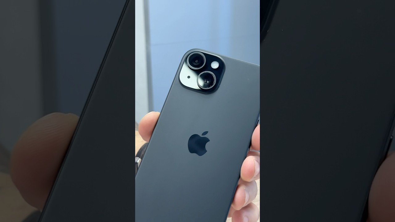 Распаковка iPhone 15 и установка гидрогелевой пленки💎 #ionvl #iphone15 #apple