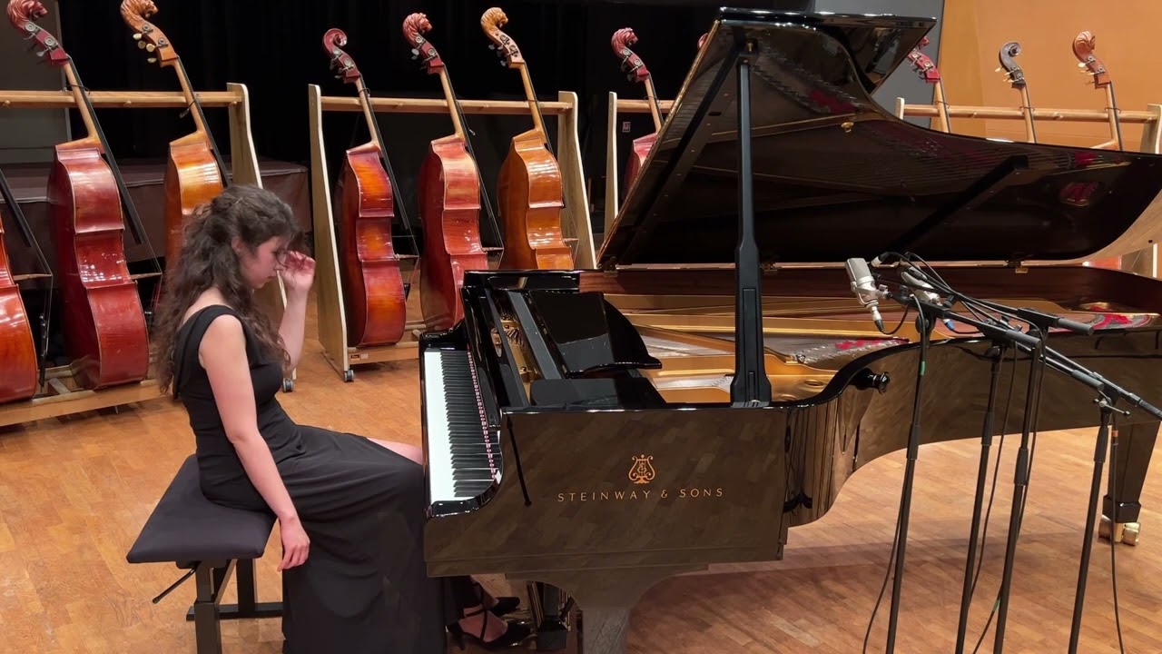 Diana Cooper Ravel Miroirs (Oiseaux tristes, Une barque sur l'océan, Alborada del gracioso)