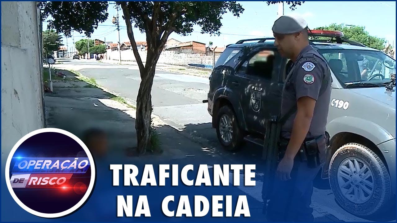 Polícia enquadra usuário de drogas e prende traficantes