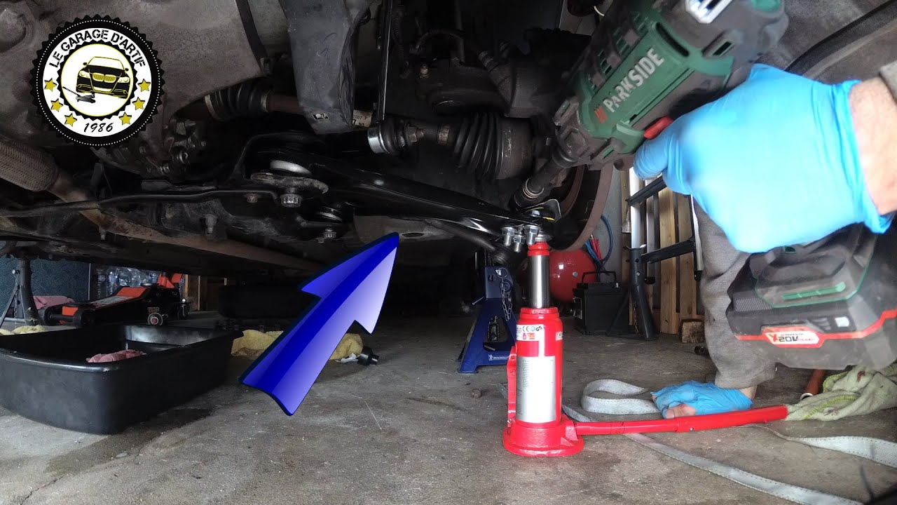 COMMENT CHANGER DES TRIANGLES DE SUSPENSION 🤺 ET LES PALIERS DE BARRE STAB SUR CITROËN C3 1L4 HDI?