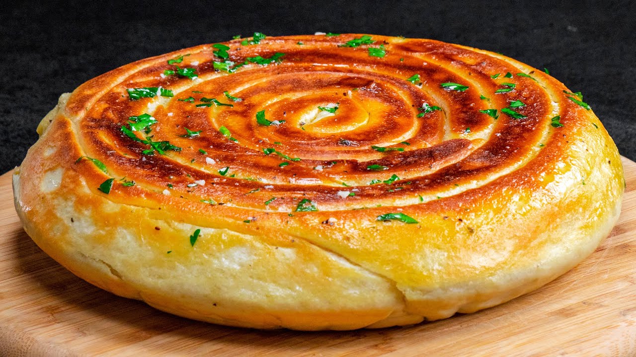 Ti dimenticherai del forno dopo aver preparato il pane all'aglio in padella!| Saporito.TV