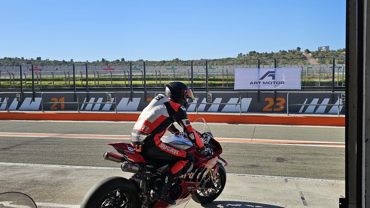 Valencia 2026 V4R 1:46.2