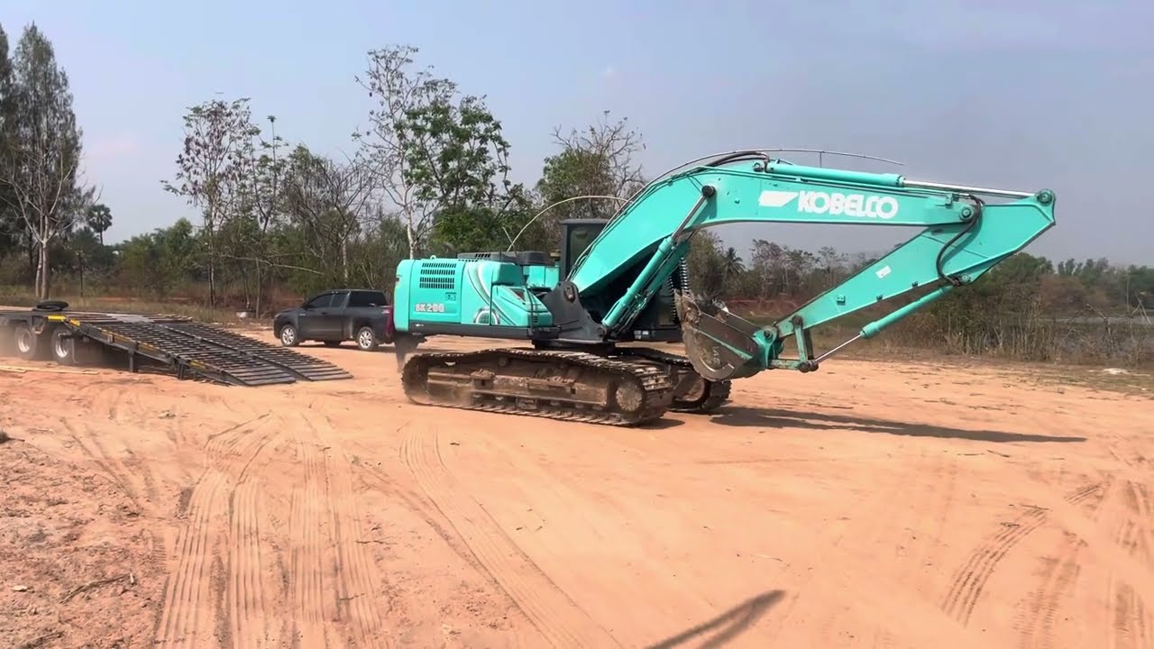 KOBELCO SK200-10 มาขยายสะพาน