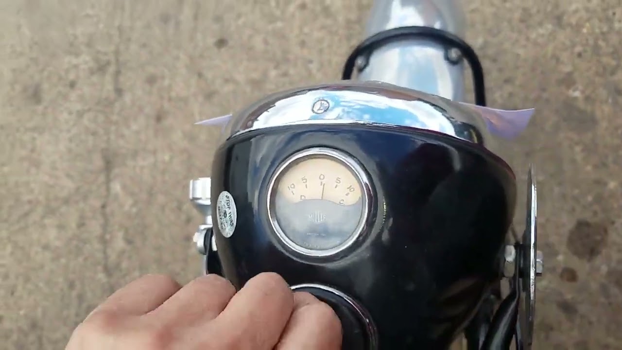 Vincent Series C Rapide 1000cc 1950 года у Энди Тирнанса #08582VCT